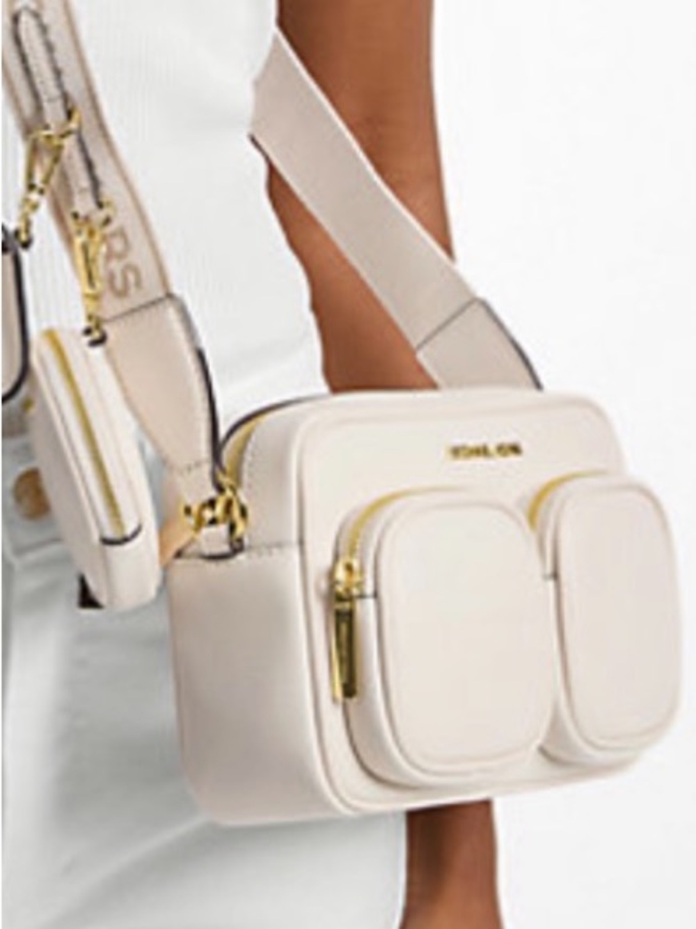Michael Kors JST Md Pocket Leather Messenger XBody With Attachments Crossbody